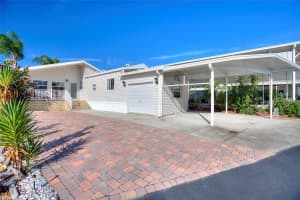 203 Augusta Ave, Davenport, FL 33837, Sold 12/17/21