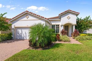 2381 Symphony Cir, St Cloud, FL 34771, Sold 12/06/21