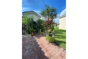 4111 Bella Isle Cir, Kissimmee, FL 34746, Sold 11/01/21