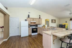 134 Foggy Creek Ct, Davenport, FL 33837, Sold 10/25/21