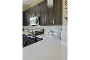 2601 Eagle Canyon Dr S, Kissimmee, FL 34746, Sold 02/02/22