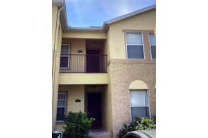 2776 Club Cortile Cir, Kissimmee, FL 34746, Sold 10/13/21