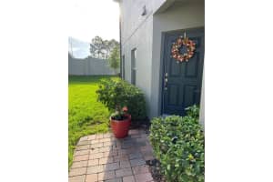 1079 Flowing Tide Dr, Orlando, FL 32828, Sold 12/23/21