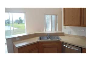 4537 Ficus Tree Rd, Kissimmee, FL 34758, Sold 11/16/21