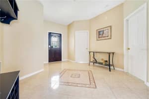 345 Summer Pl Loop, Clermont, FL 34714, Sold 10/21/21