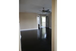 4728 Walden Cir, Orlando, FL 32811, Sold 12/20/21