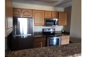4728 Walden Cir, Orlando, FL 32811, Sold 12/20/21