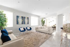 131 Willow View Dr, Davenport, FL 33896, Sold 12/17/21