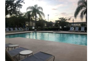 2828 Club Cortile Cir, Kissimmee, FL 34746, Sold 12/20/21