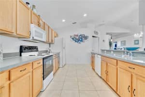 642 Delancey Dr, Davenport, FL 33837, Sold 11/05/21