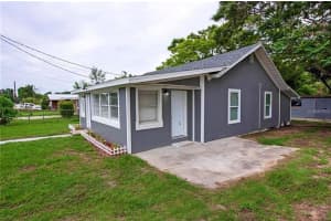 617 Oak St, Auburndale, FL 33823, Sold 01/06/22