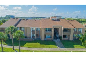 5337 Vineland Rd, Orlando, FL 32811, Sold 12/03/21