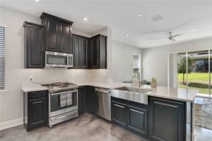 2593 Pinnacle Ln, Clermont, FL 34711, Sold 12/06/21
