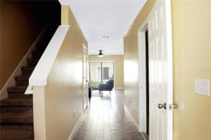 553 Cresting Oak Cir, Orlando, FL 32824, Sold 11/17/21