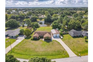 1425 Beechwood Dr, St Cloud, FL 34772, Sold 12/10/21