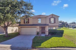 412 Aster Dr, Davenport, FL 33897, Sold 01/25/22