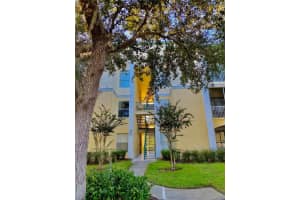 8828 Dunes Ct, Kissimmee, FL 34747, Sold 01/14/22