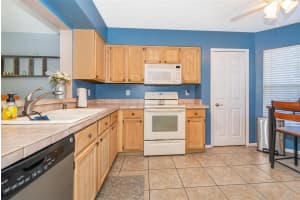 4234 E Weeping Willow Cir, Winter Springs, FL 32708, Sold 12/03/21