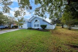 455 Pine Cone Dr, Davenport, FL 33897, Sold 12/17/21