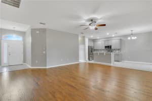 3830 Blue Dasher Dr, Kissimmee, FL 34744, Sold 12/01/21