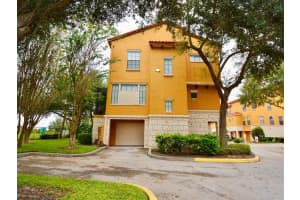 6135 Metrowest Blvd, Orlando, FL 32835, Sold 01/27/22