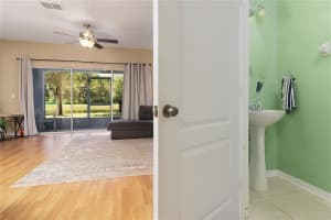 3484 Victoria Pines Dr, Orlando, FL 32829, Sold 12/01/21