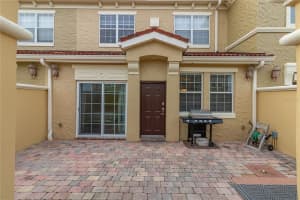 2870 Bella Vista Dr, Davenport, FL 33897, Sold 12/29/21