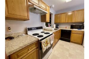 11015 Yorkshire Ridge Ct, Orlando, FL 32837, Sold 12/28/21