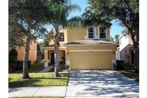 206 Blue Jay Way, Davenport, FL 33896, Sold 01/31/22