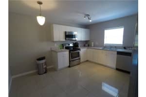 2725 Club Cortile Cir, Kissimmee, FL 34746, Sold 02/07/22