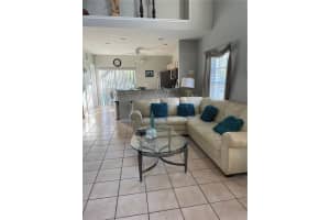 702 Sonja Cir, Davenport, FL 33897, Sold 03/04/22