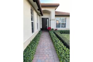 7266 Prudencia Dr, Lake Worth, FL 33463, Sold 01/28/22