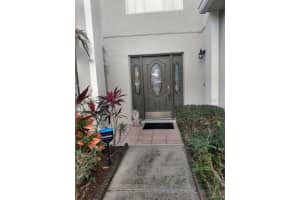 446 Tamarind Parke Ln, Kissimmee, FL 34758, Sold 02/03/22