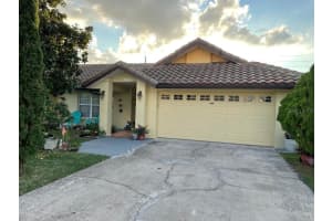 2450 Ravendale Ct, Kissimmee, FL 34758, Sold 02/14/22