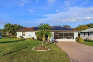 4 Sun Air Blvd E, Haines City, FL 33844, Sold 03/18/22