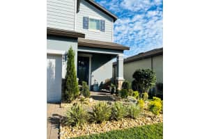 2845 E Lake Pointe Dr, Kissimmee, FL 34744, Sold 03/08/22