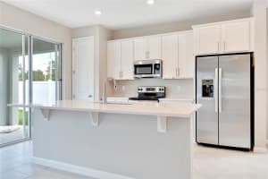 1145 MATTIE POINTE BLVD, AUBURNDALE, FL 33823 Sold 03/14/23