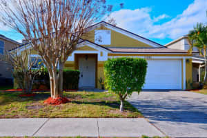 13080 Ruidosa Loop, Orlando, FL 32837, Sold 02/28/22