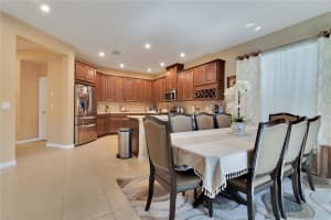 2568 Pearl Cider St, Orlando, FL 32824, Sold 03/08/22