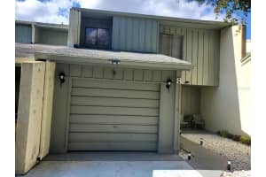 8 St Andrews Ct, Kissimmee, FL 34759, Sold 04/18/22