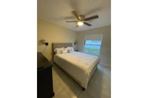 4628 Prairie Point Blvd, Kissimmee, FL 34746, Sold 03/07/22
