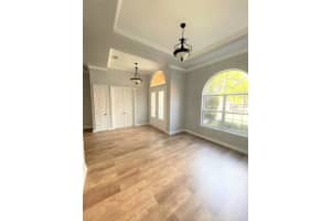 7674 St Stephens Ct, Orlando, FL 32835, Sold 02/14/22