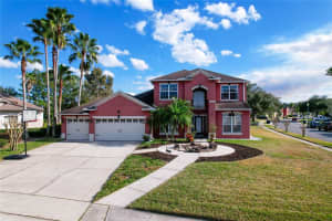 325 Fieldstream Blvd, Orlando, FL 32825, Sold 04/29/22