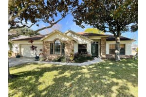 8867 Reservation Dr, Orlando, FL 32829, Sold 04/18/22