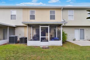2752 Merrieweather Ln, Kissimmee, FL 34743, Sold 03/11/22