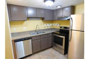 4215 S Semoran Blvd, Orlando, FL 32822, Sold 04/06/22