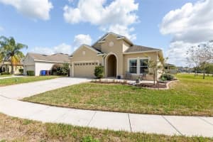 3823 Enchantment Ln, St Cloud, FL 34772, Sold 03/30/22