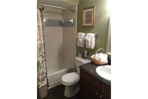 4104 Enchanted Oaks Cir, Kissimmee, FL 34741, Sold 03/31/22