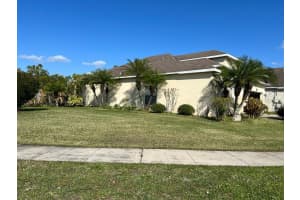 708 Hacienda Cir, Kissimmee, FL 34741, Sold 03/22/22