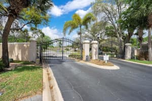 7002 Somerton Blvd, Orlando, FL 32819, Sold 04/21/22